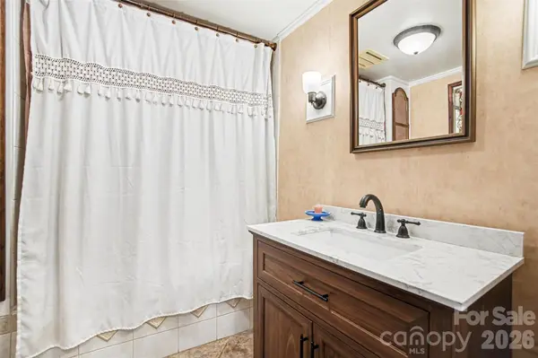 415 W 5th AVE, Gastonia, NC 28052