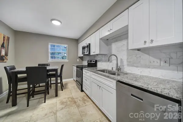 11005 Hunter TRL, Charlotte, NC 28226