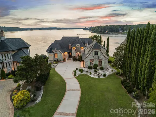 331 Ivy Arbor CIR, Rock Hill, SC 29732