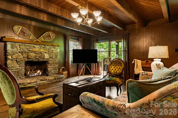 155 Spivey Mountain RD, Asheville, NC 28806