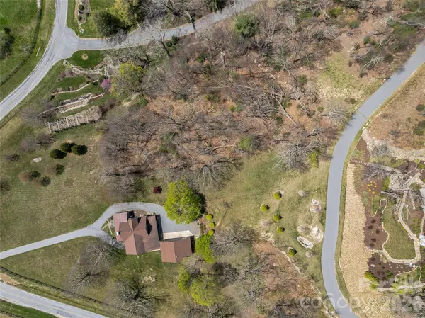 88 Autumn Ridge LN #66, Hendersonville, NC 28792