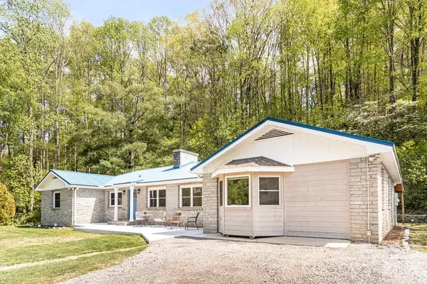 2629 Soco RD, Maggie Valley, NC 28751