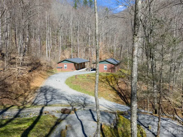 95 Upstream Campus TRL, Sylva, NC 28779