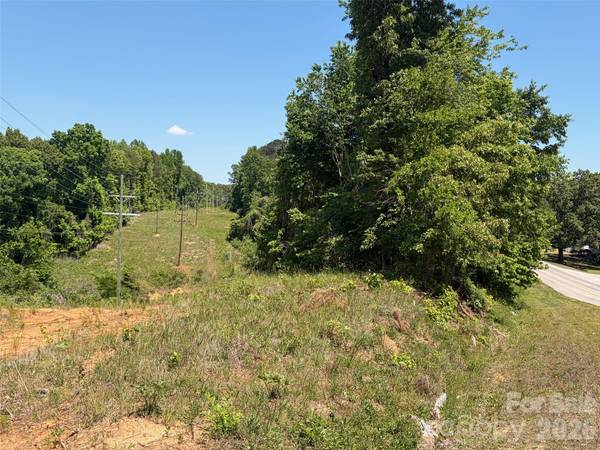8 AC Lockhart HWY, Union, SC 29379