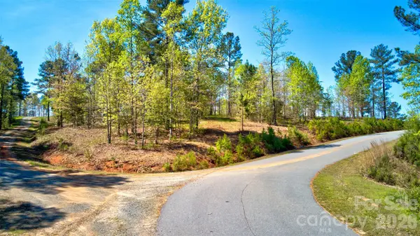 2170 Island View LN NE #50, Connelly Springs, NC 28690