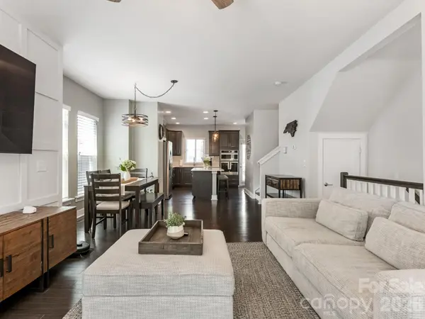 3536 Craughwell DR, Charlotte, NC 28209