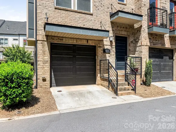 3536 Craughwell DR, Charlotte, NC 28209