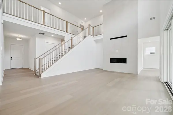 5032 Brown Hall CT #165, Huntersville, NC 28078