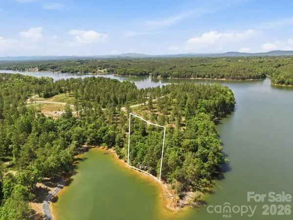 2960 Jumping RUN #89, Connelly Springs, NC 28612