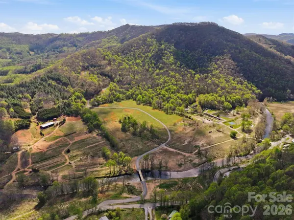 TBD Highland River Pkwy, Newland, NC 28657