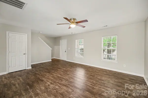 7916 Mcgarry TRL, Charlotte, NC 28214