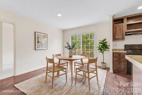 111 Buck Ridge DR, Marion, NC 28752