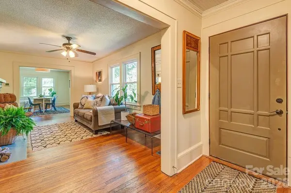 233/231 Fairfax AVE #A/B, Asheville, NC 28806