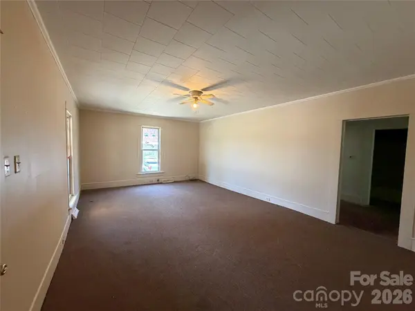 128 N Long ST, Salisbury, NC 28144