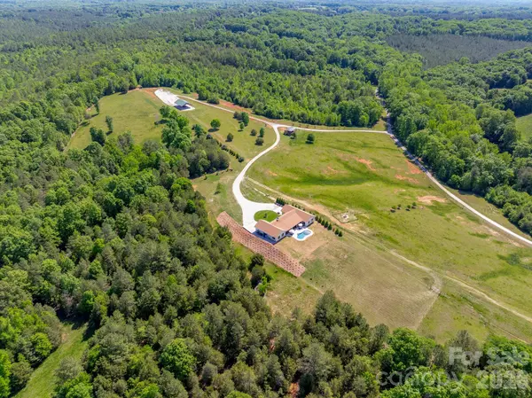 8088 Kays DR, York, SC 29745