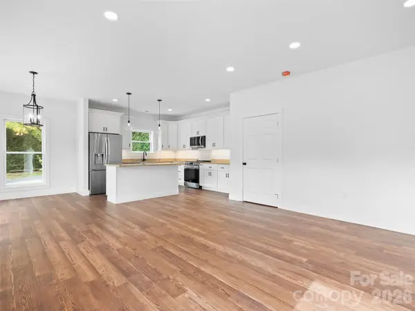 11 and 15 Riemar LN, Waynesville, NC 28786
