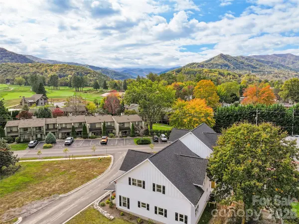 11 and 15 Riemar LN, Waynesville, NC 28786