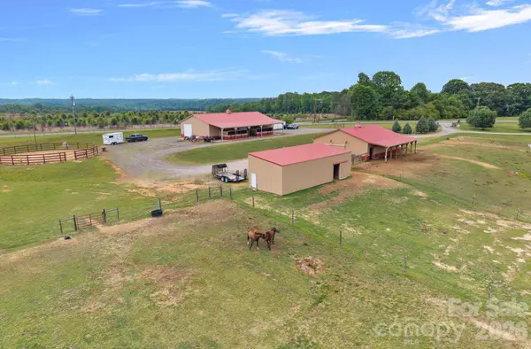 2151 Brown Chapel RD, Catawba, NC 28609