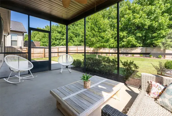 9 Partridge Berry LN, Weaverville, NC 28787