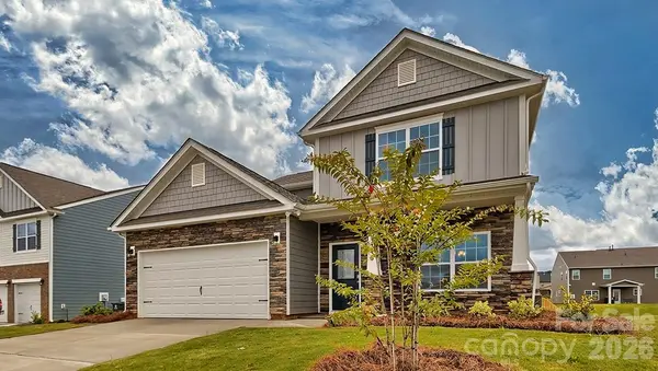 33 Queen Valley WAY, Waynesville, NC 28786