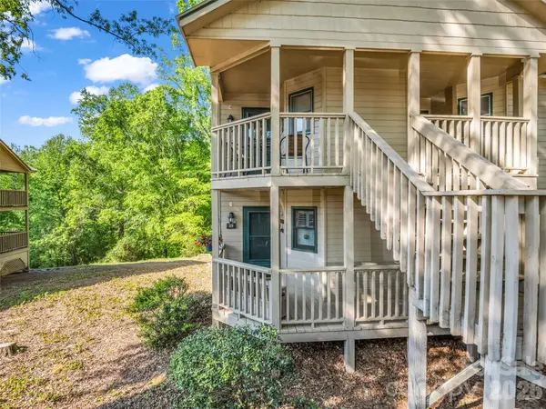 160 Whitney BLVD #25, Lake Lure, NC 28746
