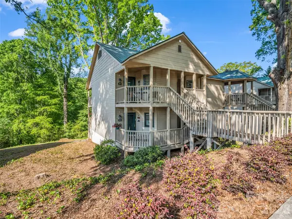 160 Whitney BLVD #25, Lake Lure, NC 28746
