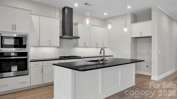 3022 Brush CRK, Monroe, NC 28110