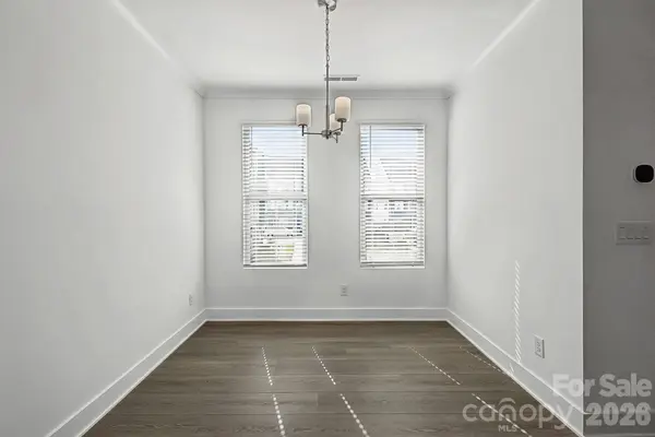1131 Kokomo LN, Charlotte, NC 28206