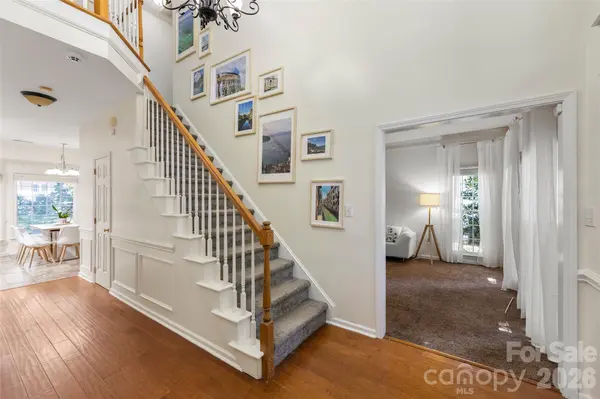 8906 Glade CT, Huntersville, NC 28078