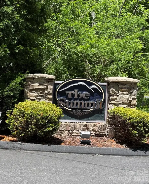 11 Summit Pkwy #11, Bostic, NC 28018
