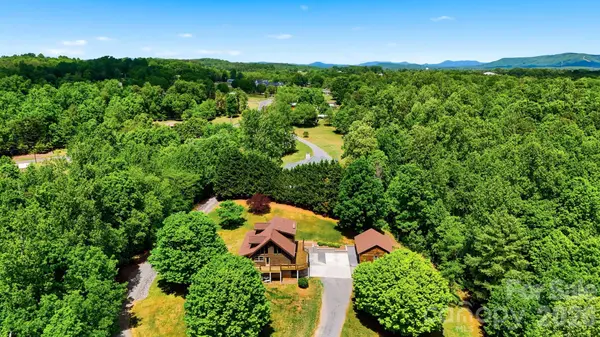 2079 Icard Ridge RD, Taylorsville, NC 28681