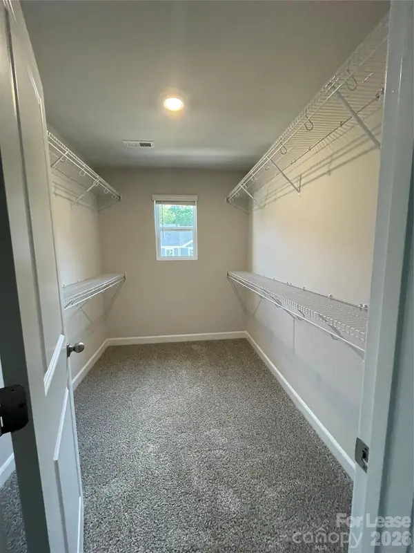 124 Utility LN #B, Mooresville, NC 28115