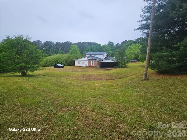 11056 US Highway 52 HWY N, Wadesboro, NC 28170