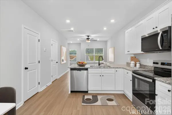 1233 Signal AVE, Gastonia, NC 28052
