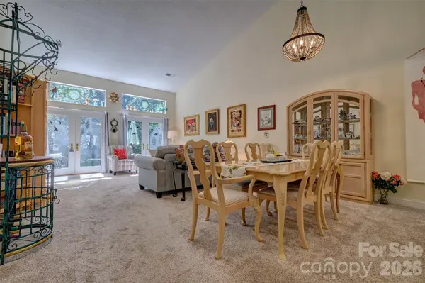 114 Pine Grove CIR, Lake Wylie, SC 29710