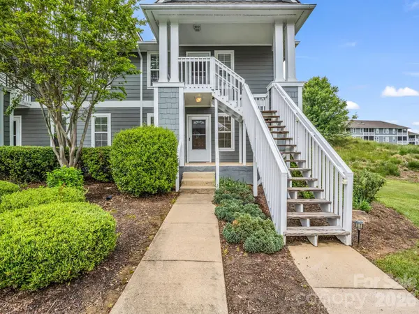 3005 Sagamore LN, Asheville, NC 28806