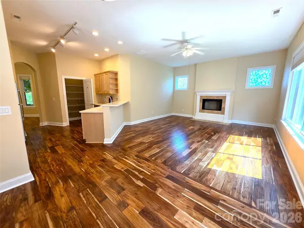 57 Talon Trail LN, Etowah, NC 28729