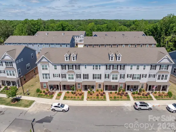 4358 Reed Creek DR, Sherrills Ford, NC 28673