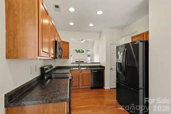 148 Cypress Landing DR, Mooresville, NC 28117