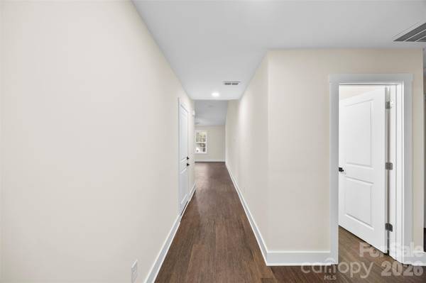 200 Knollwood CIR, Albemarle, NC 28001