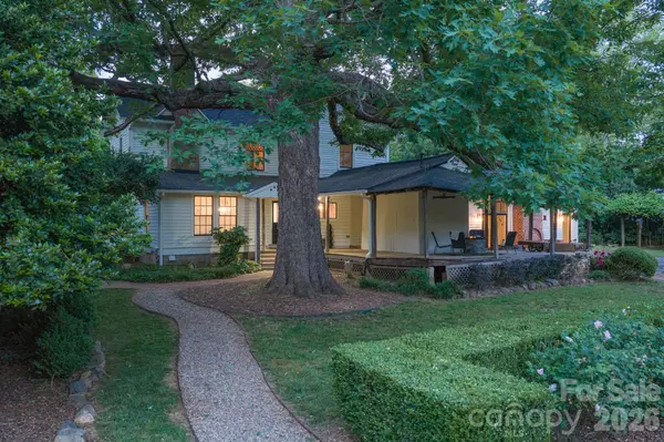 10915 Beatties Ford RD, Huntersville, NC 28078