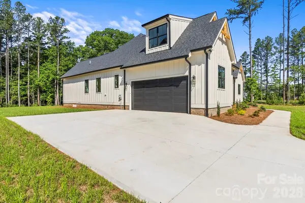 2373 Lee Lawing RD, Lincolnton, NC 28092