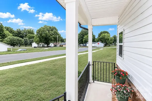 487 Kacys Way PL SE, Concord, NC 28025
