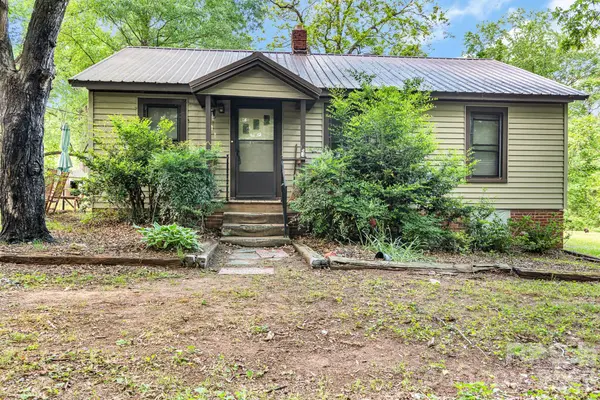 3240 W Innes ST, Salisbury, NC 28144