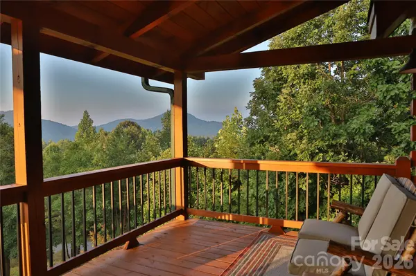 53 Osprey LN, Nebo, NC 28761