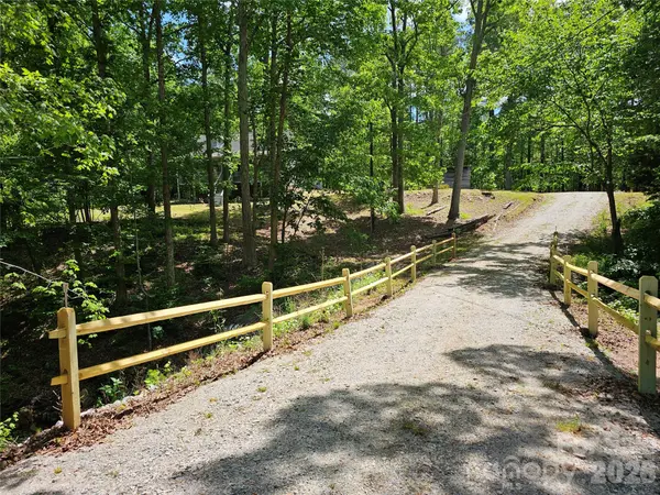 5692 Brooklyn RD, Great Falls, SC 29055