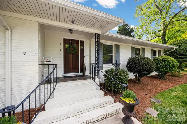 504 Fairway DR, Fort Mill, SC 29715