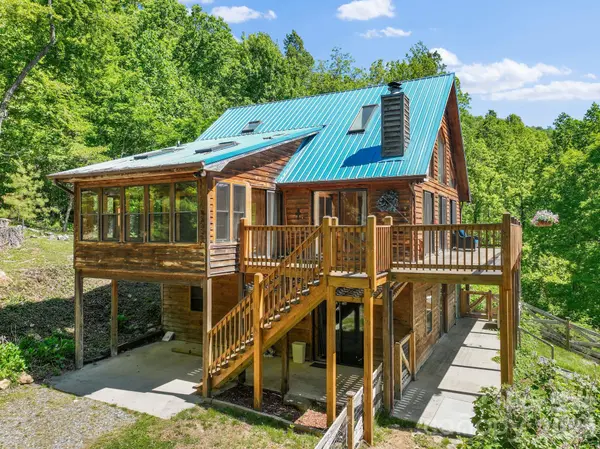 1206 Caldwell Mountain RD, Hot Springs, NC 28743