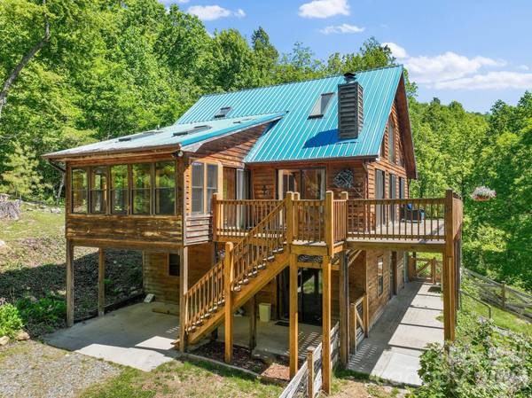 1206 Caldwell Mountain RD, Hot Springs, NC 28743