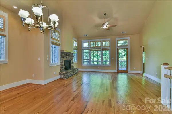 52 Mandolin DR #52, Black Mountain, NC 28711